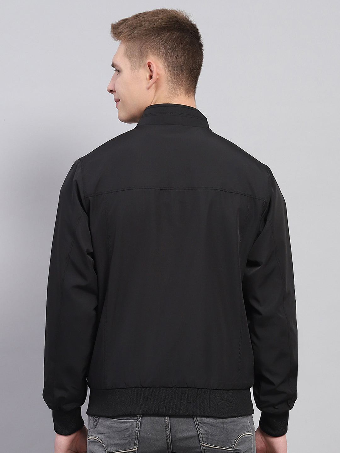 Men Black Solid Mock Neck Full Sleeve Jacket