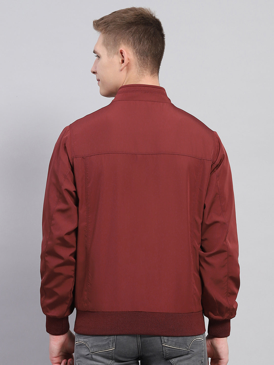 Men Maroon Solid Mock Neck Full Sleeve Jacket