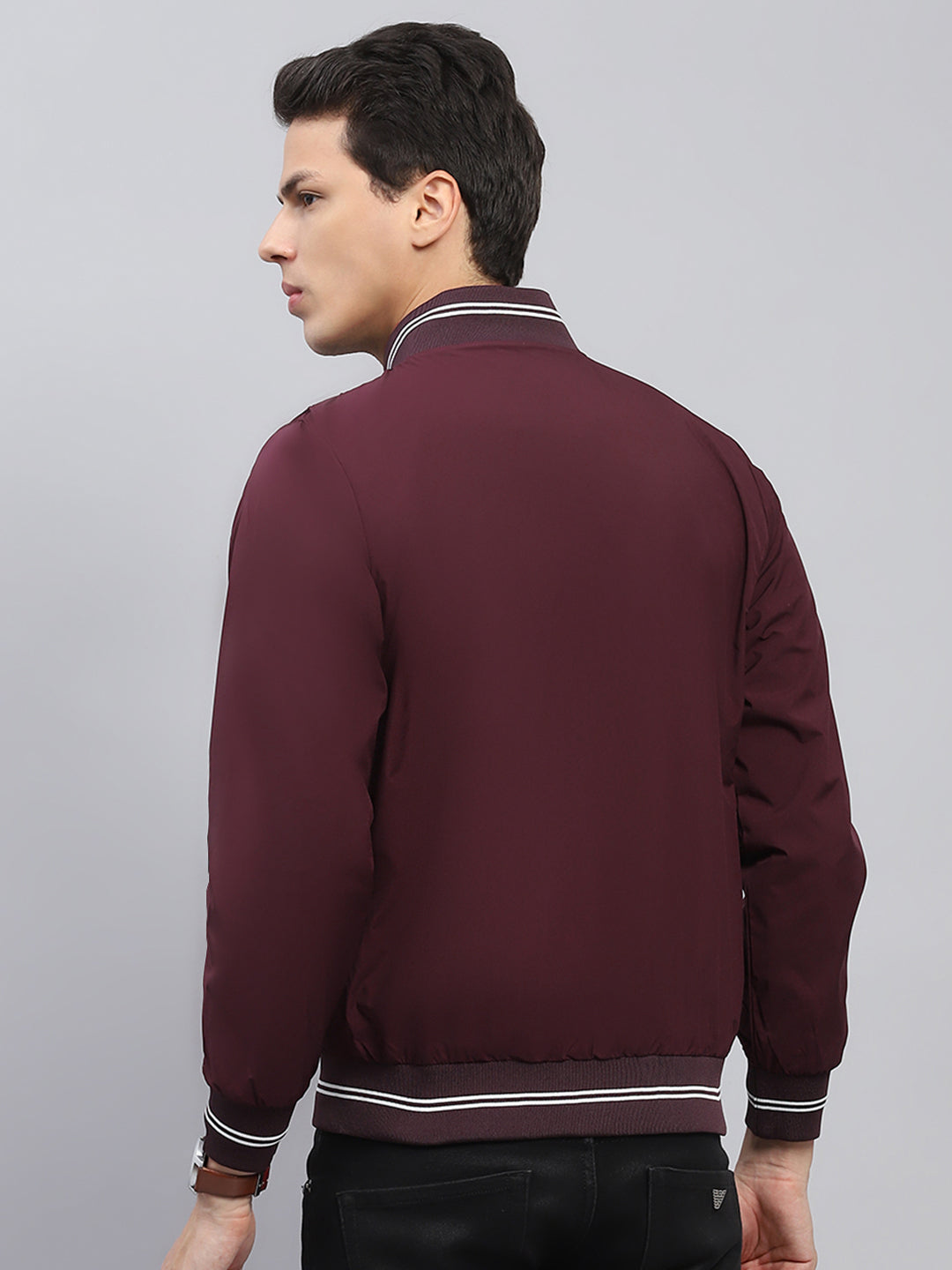 Men Maroon Solid Round Neck Full Sleeve Jacket