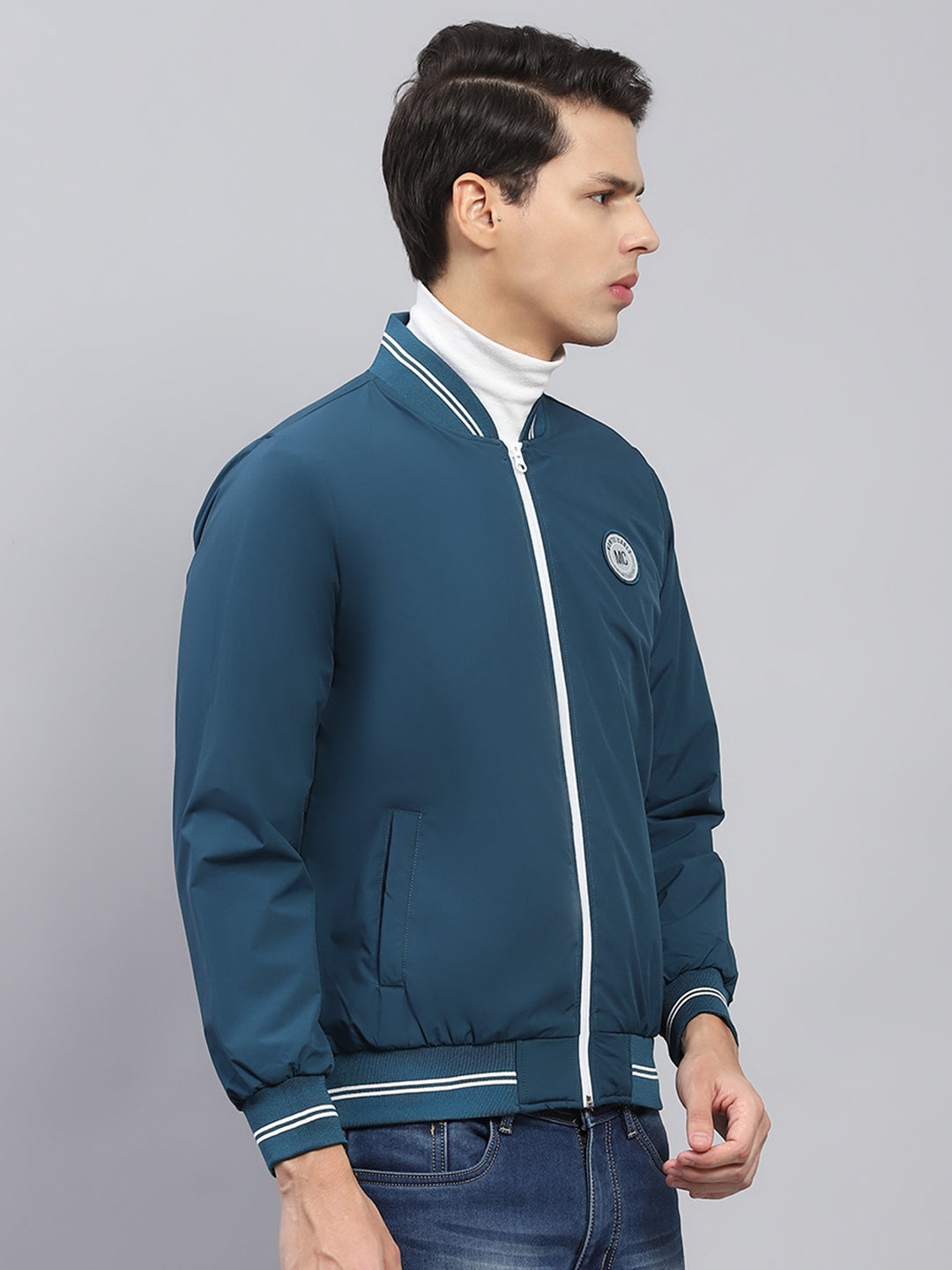 Men Teal Blue Solid Round Neck Full Sleeve Jacket