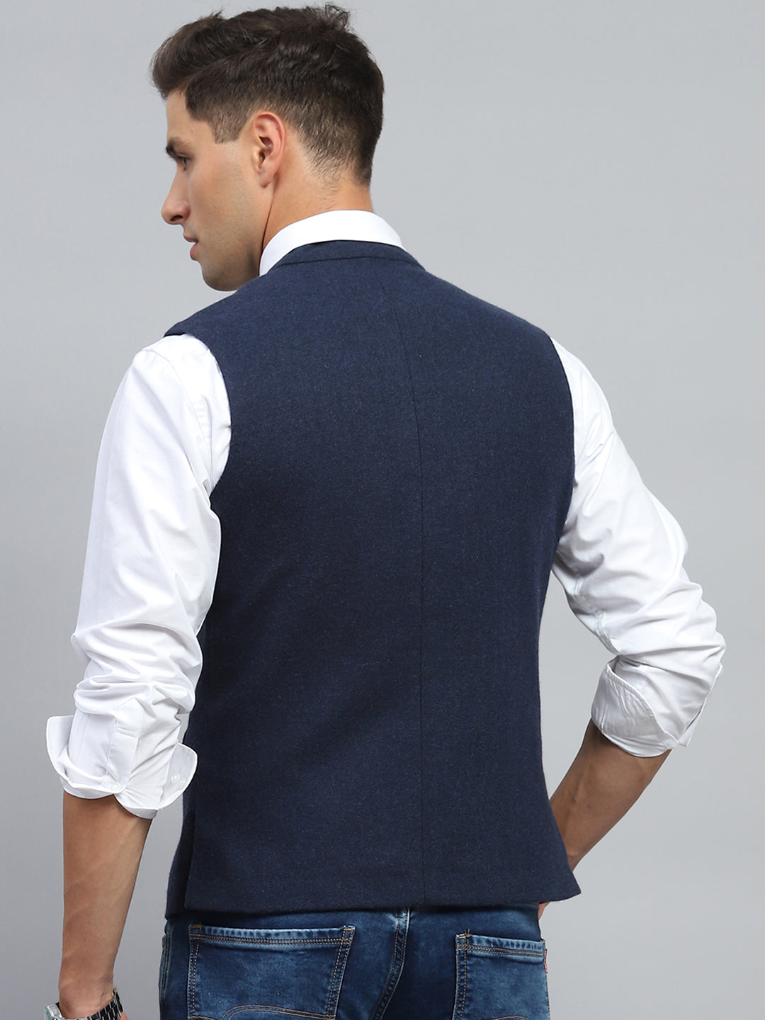 Men Navy Blue Solid Mock Neck Sleeveless Jacket