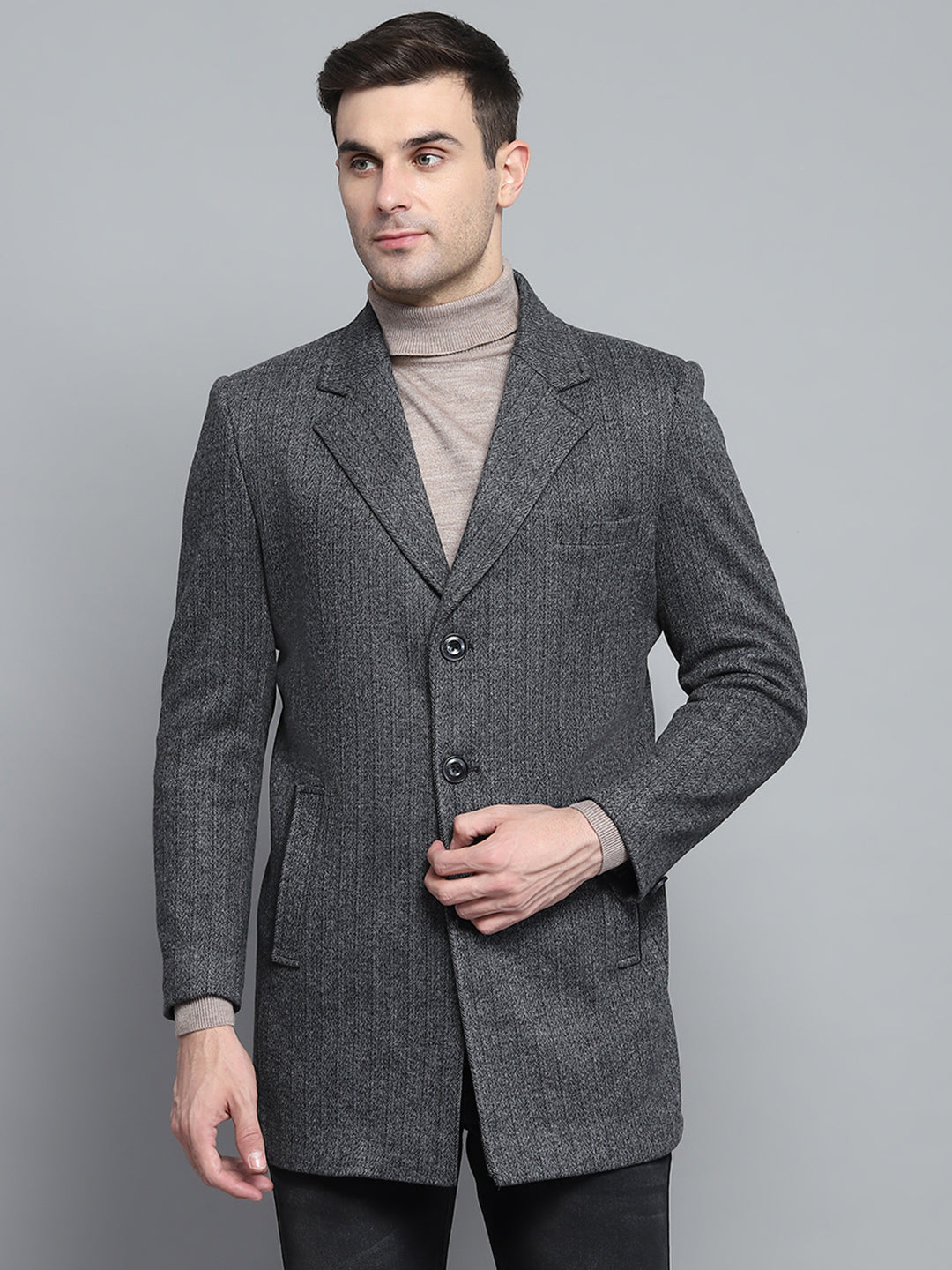 Men Grey Solid Notch lapel Collar Full Sleeve Coat