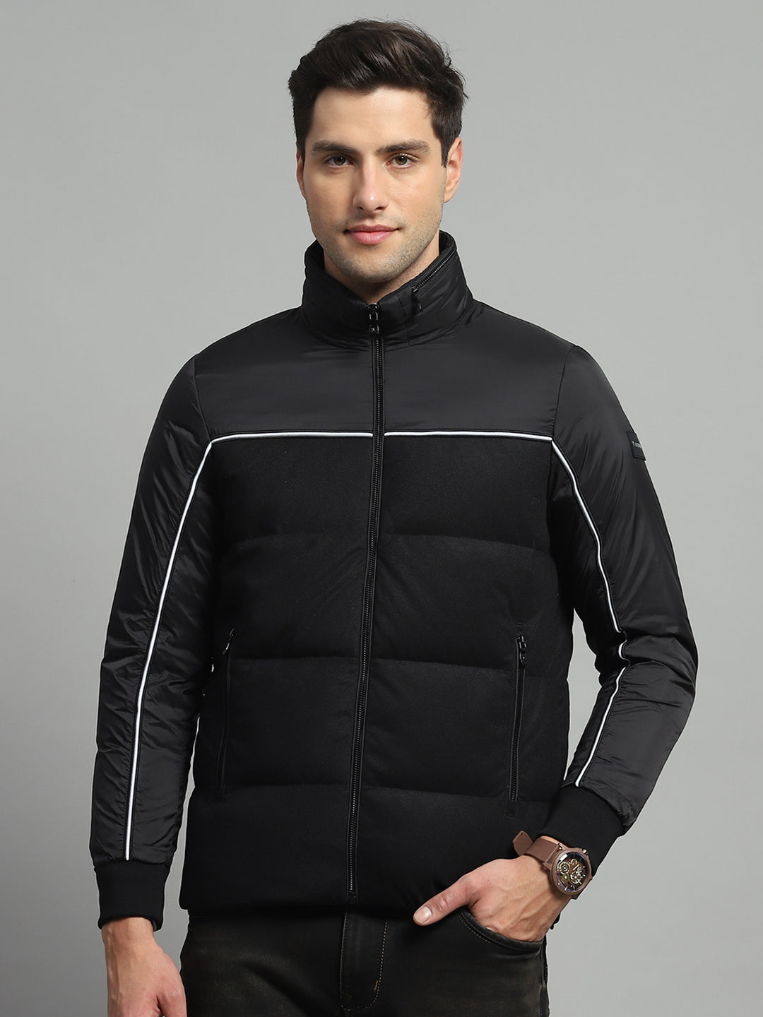 Men Black Solid Detachable Hood Full Sleeve Jacket