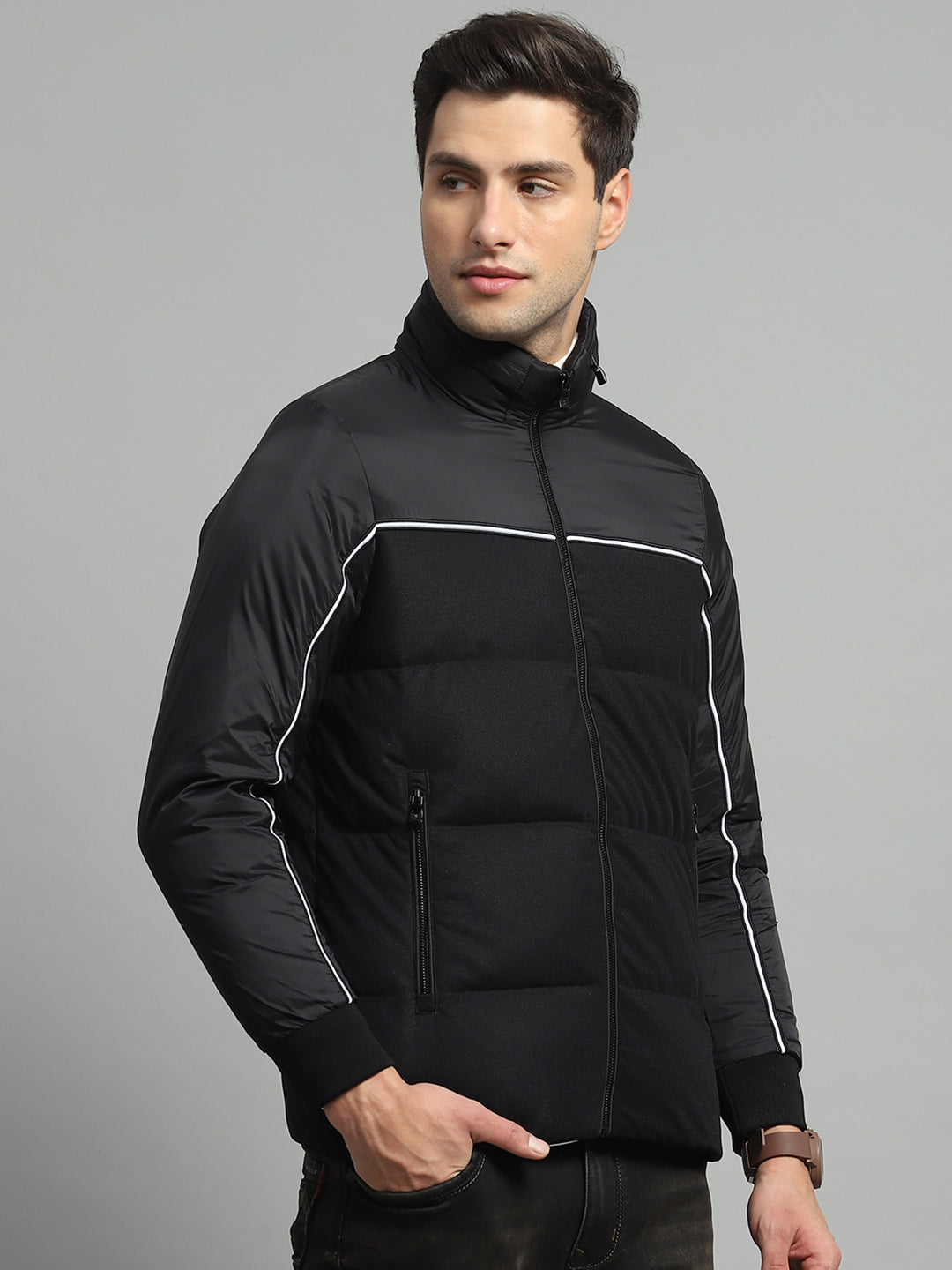 Men Black Solid Detachable Hood Full Sleeve Jacket