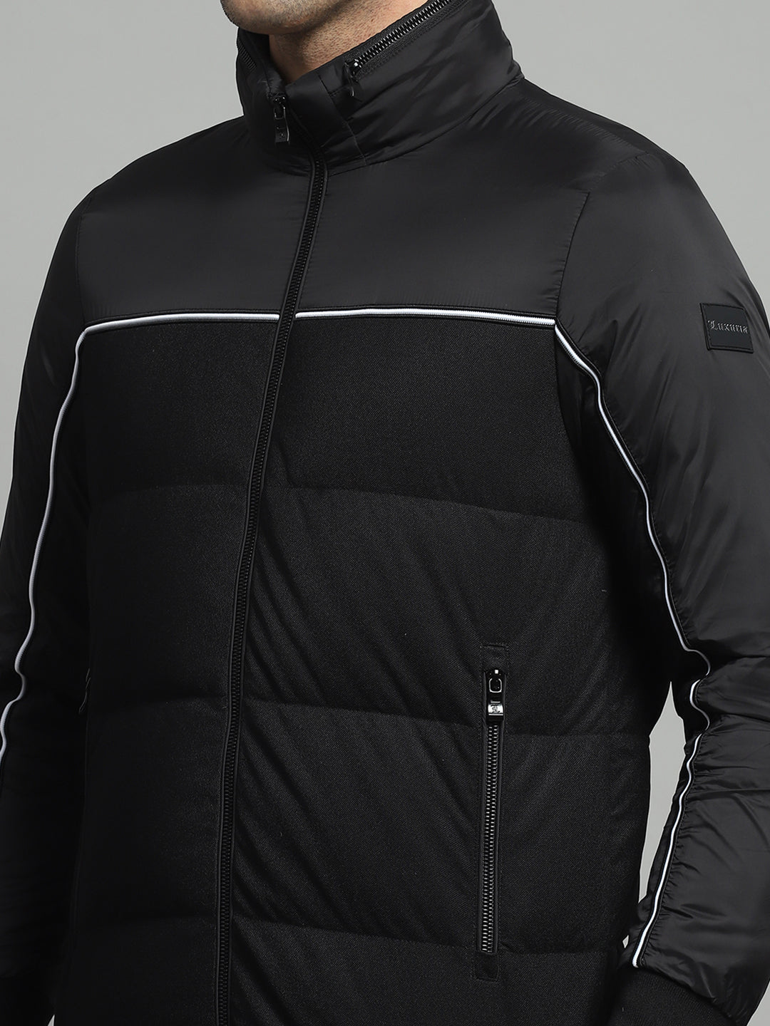 Men Black Solid Detachable Hood Full Sleeve Jacket