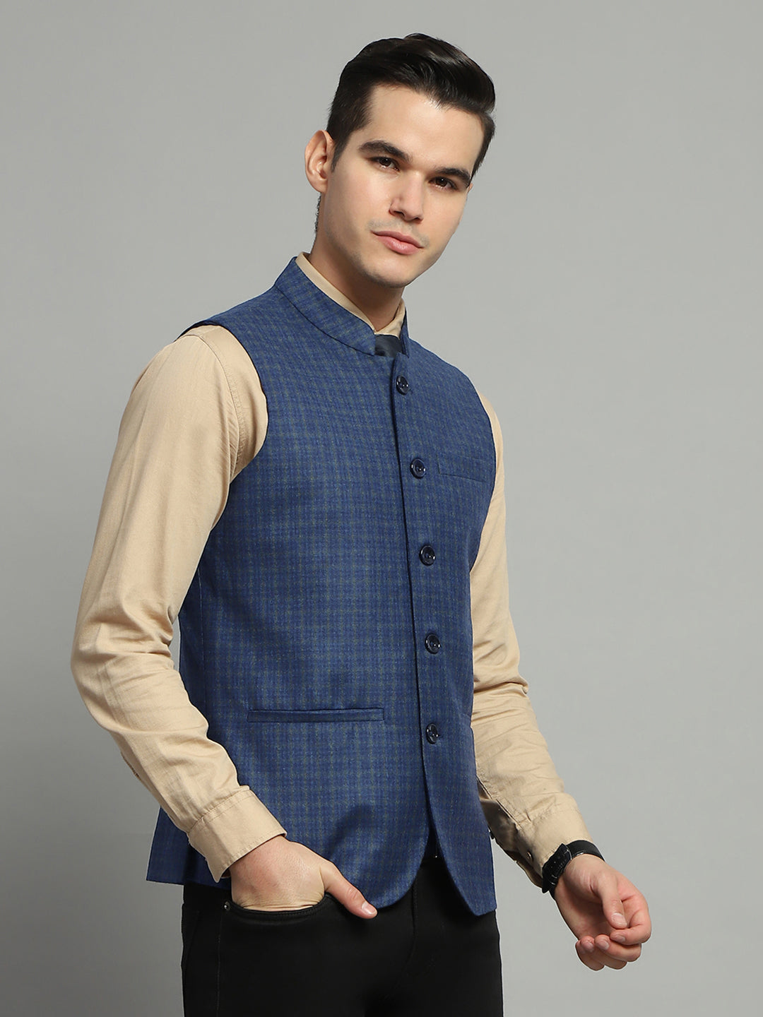 Men Blue Solid Band Collar Sleeveless Jacket