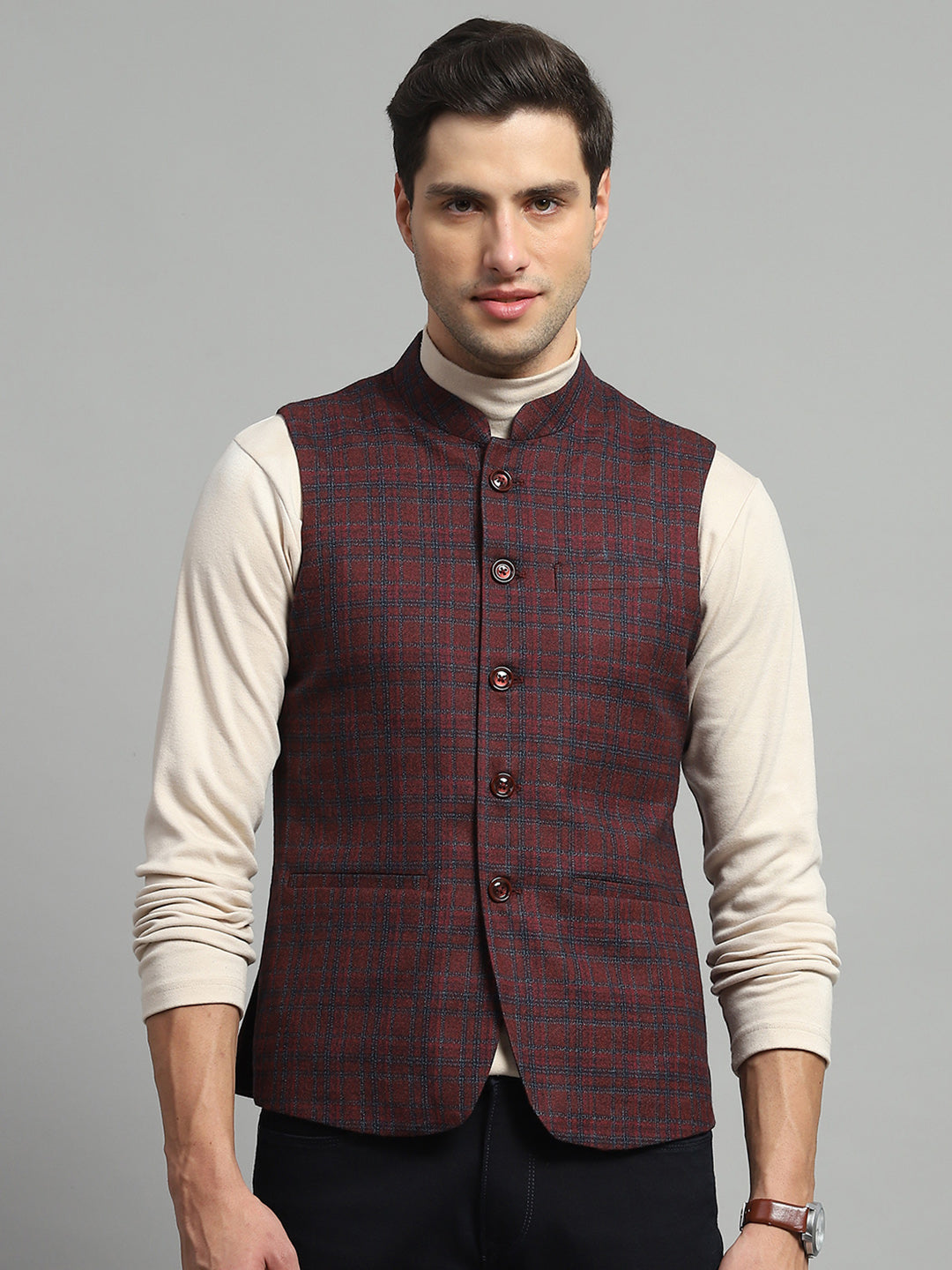 Men Maroon Solid Band Collar Sleeveless Jacket