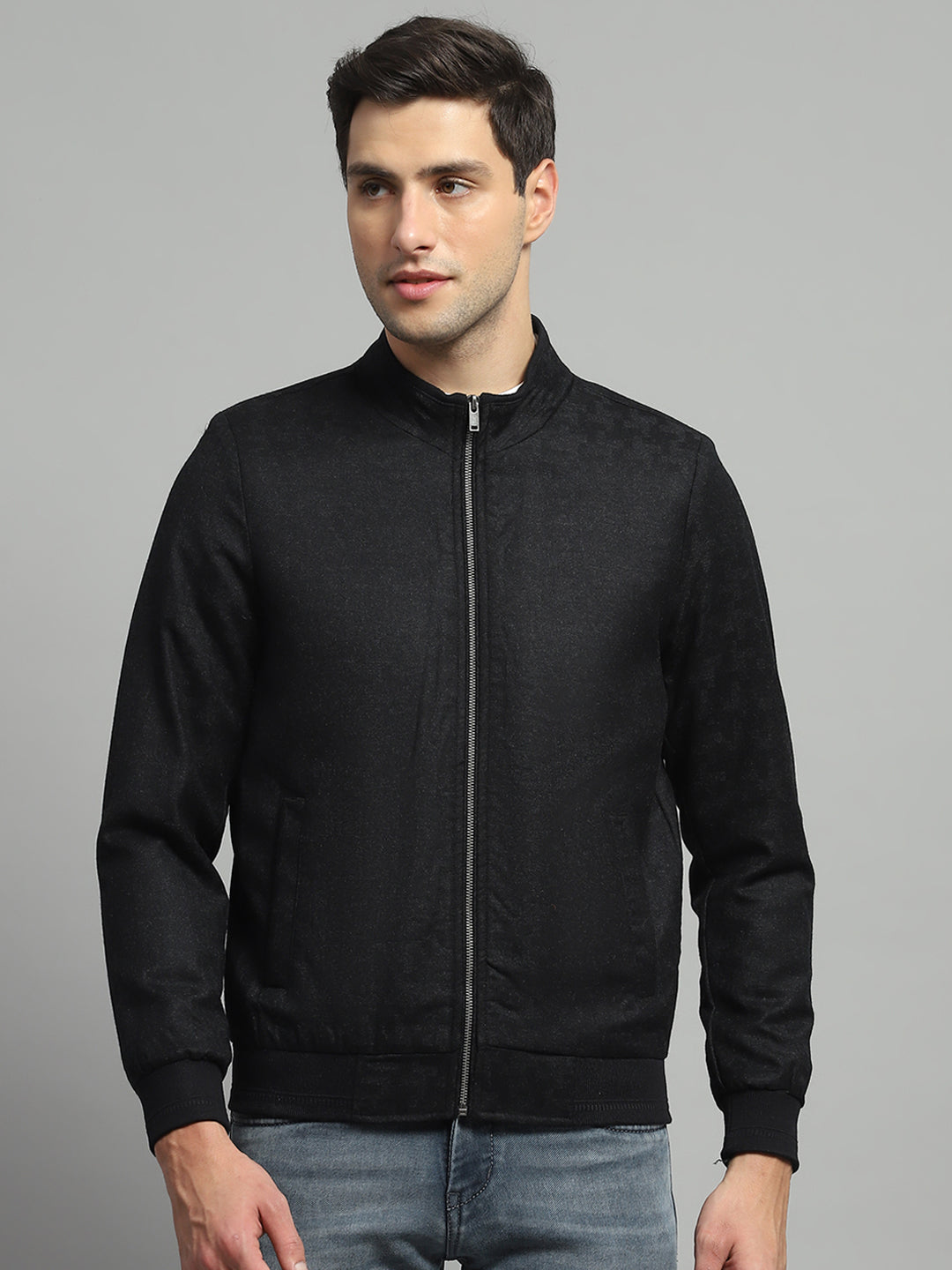 Men Black Solid Mock Neck Full Sleeve Jacket