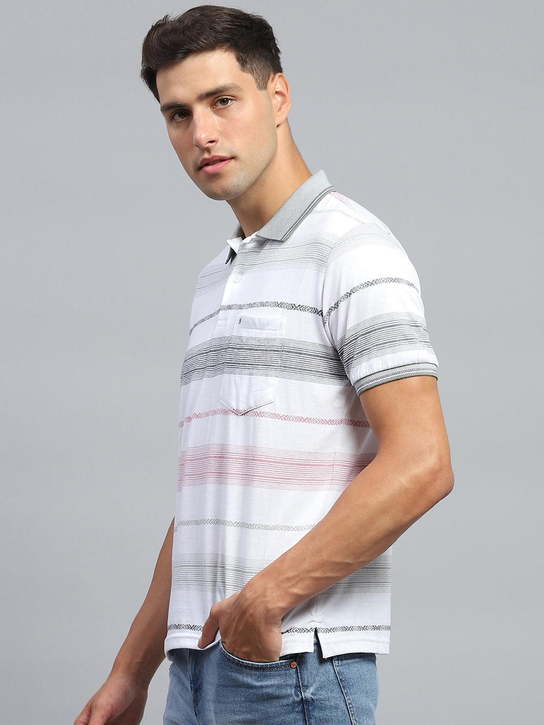 Men White Stripe Collar Half Sleeve T-Shirt