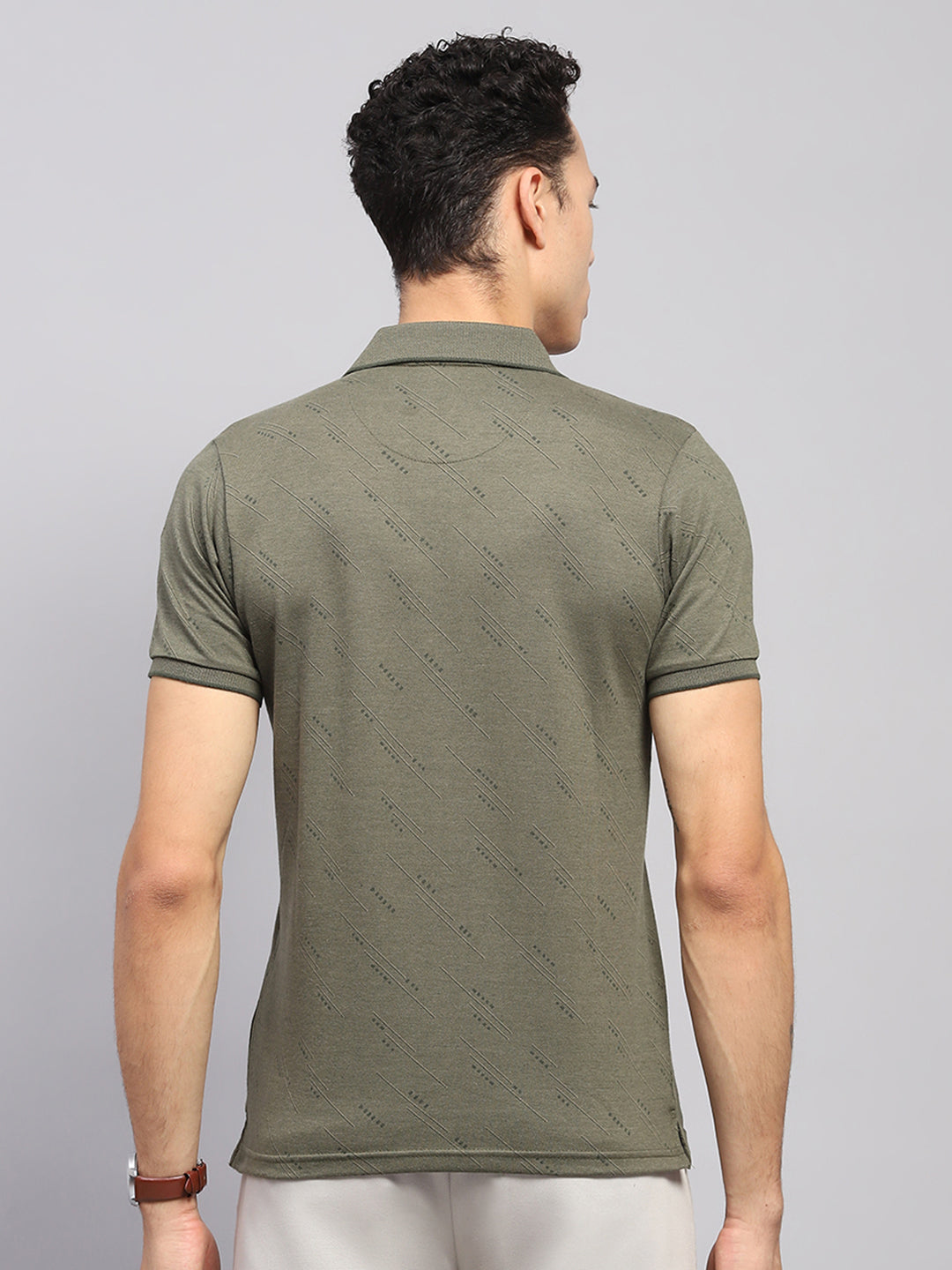 Men Olive Printed Collar Half Sleeve T-Shirt