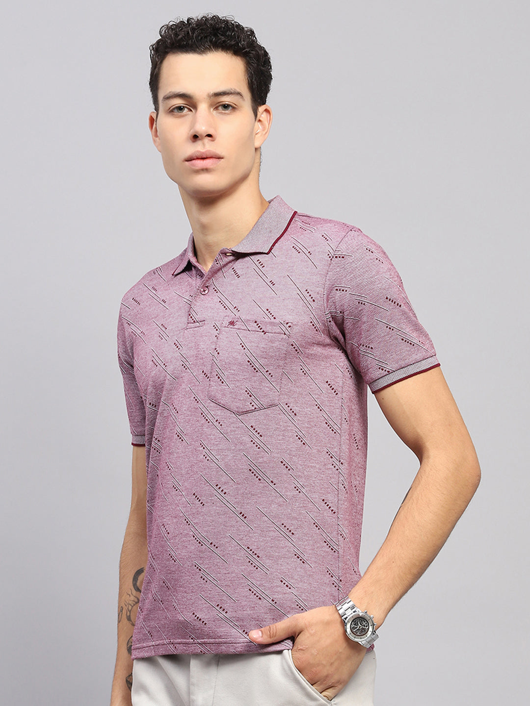 Men Burgundy Printed Collar Half Sleeve T-Shirt