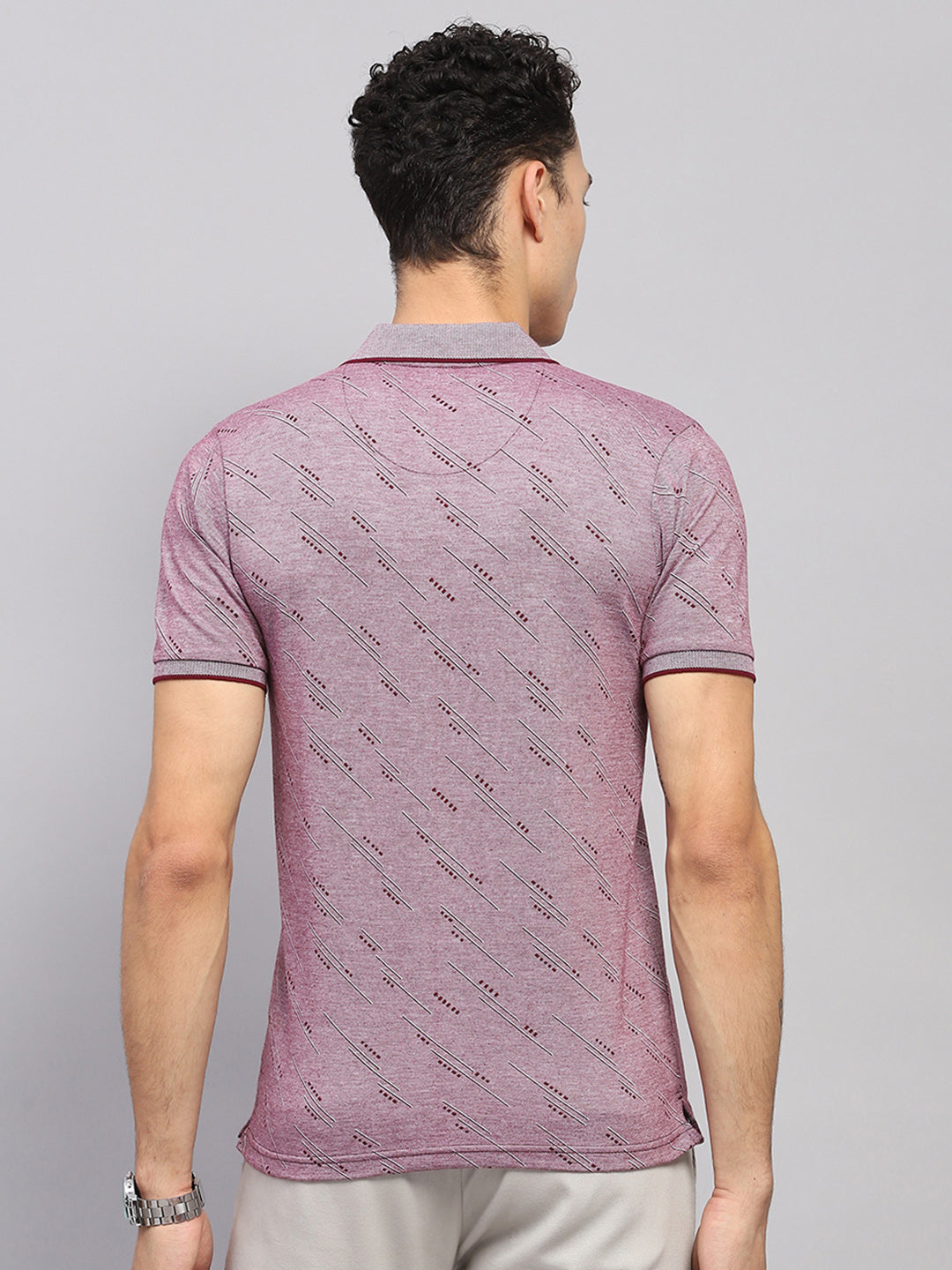 Men Burgundy Printed Collar Half Sleeve T-Shirt