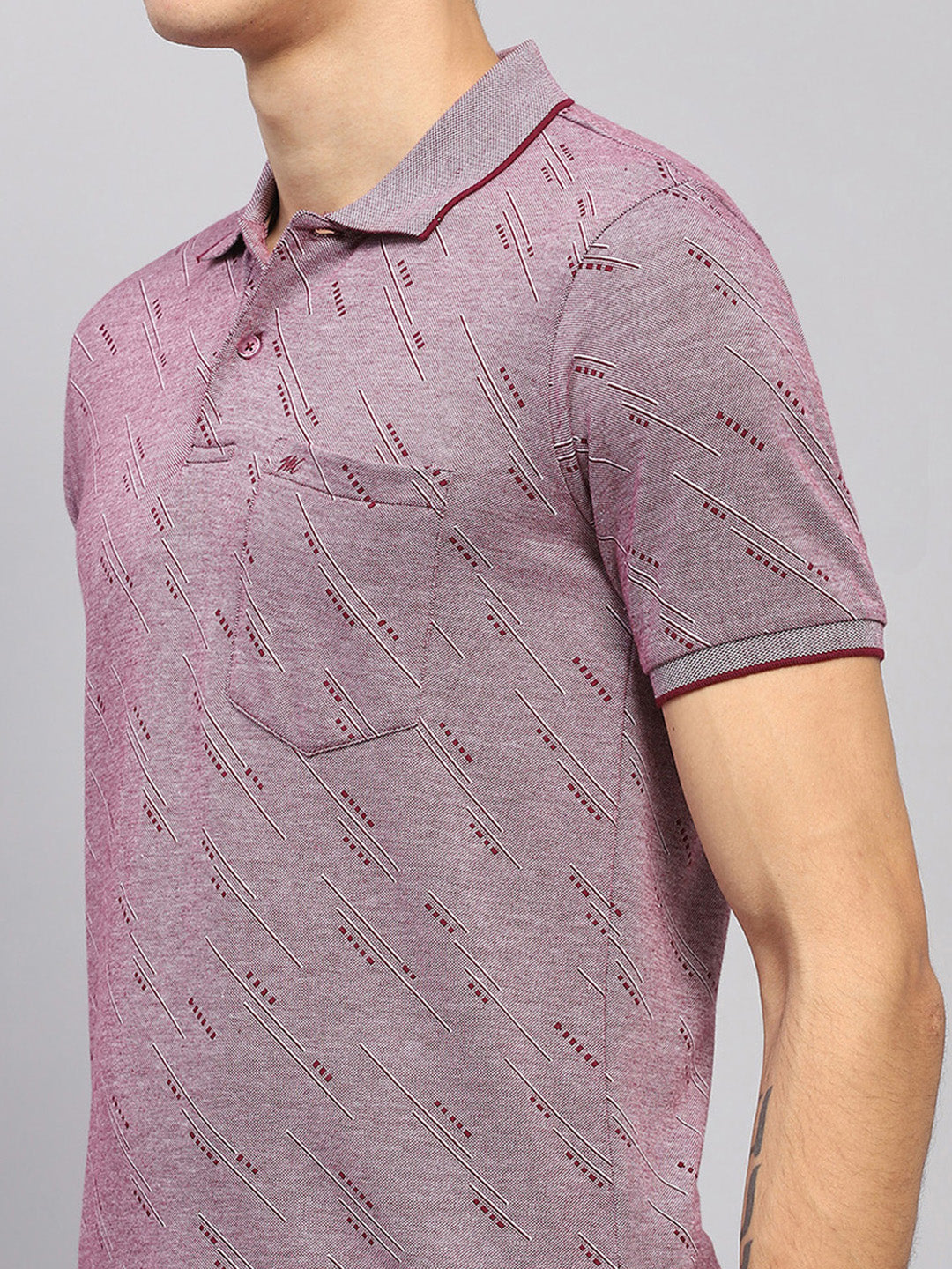 Men Burgundy Printed Collar Half Sleeve T-Shirt