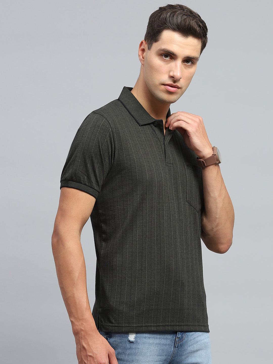 Men Olive Stripe Collar Half Sleeve T-Shirt