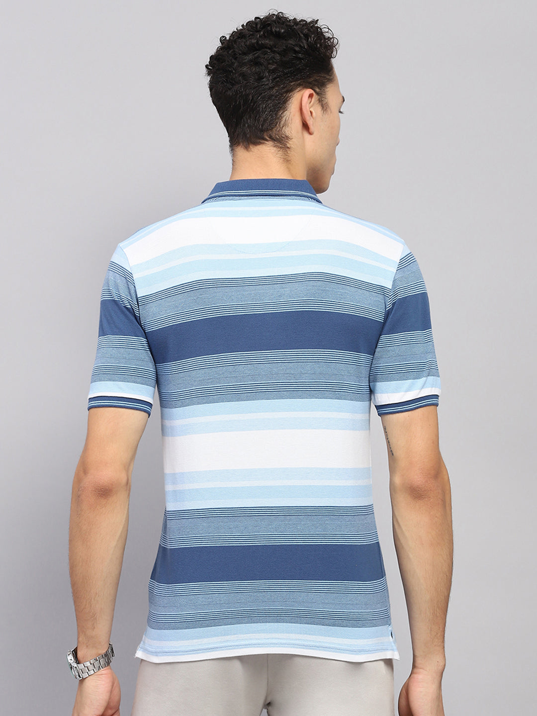 Men Blue Stripe Collar Half Sleeve T-Shirt