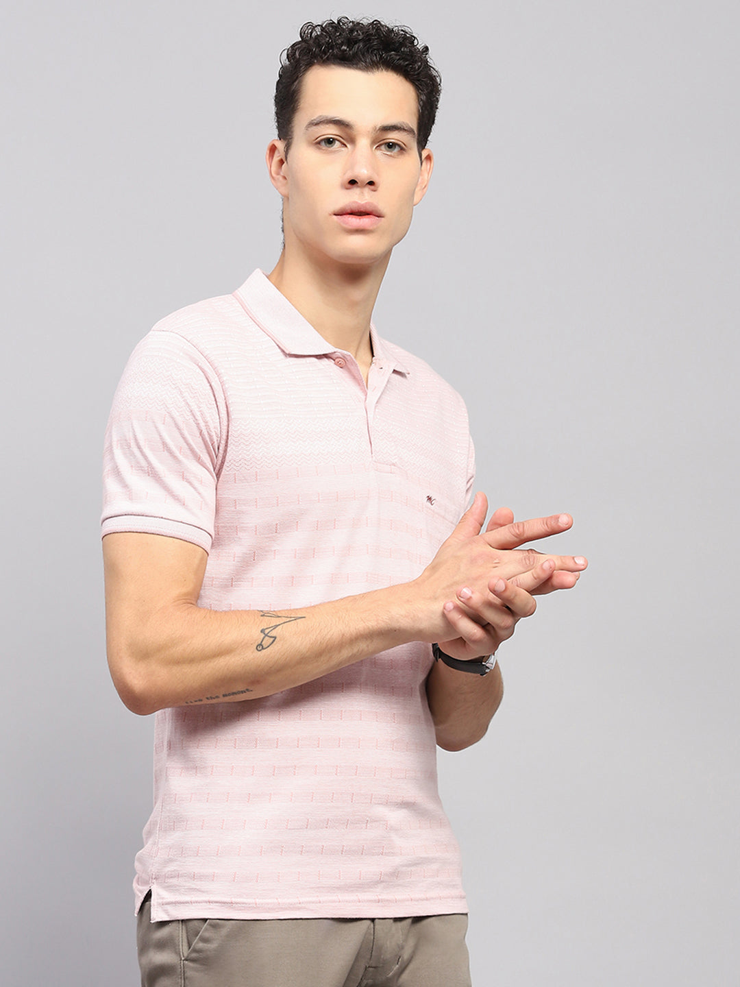 Men Pink Stripe Collar Half Sleeve T-Shirt