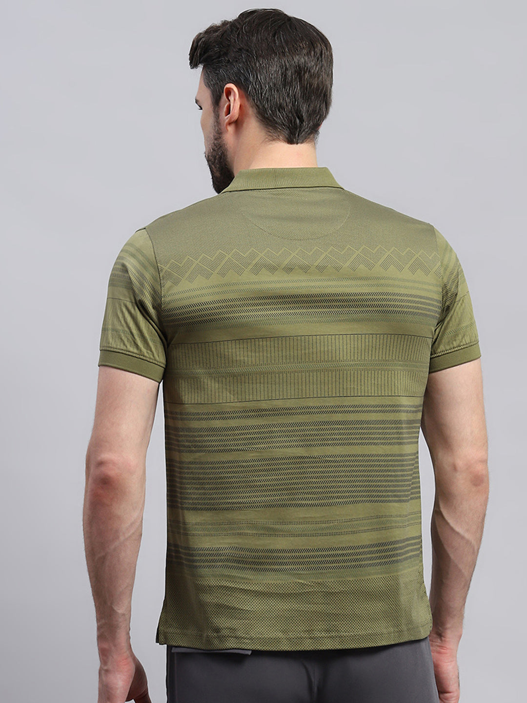 Men Olive Self Design Collar Half Sleeve T-Shirt