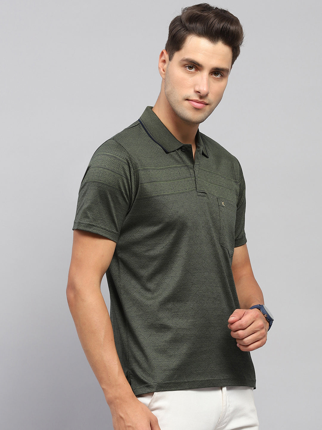 Men Olive Self Design Collar Half Sleeve T-Shirt