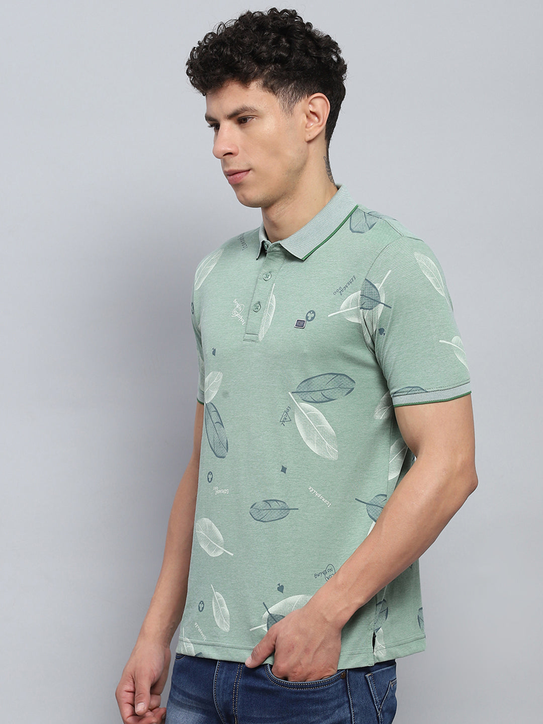 Men Green Printed Collar Half Sleeve T-Shirt