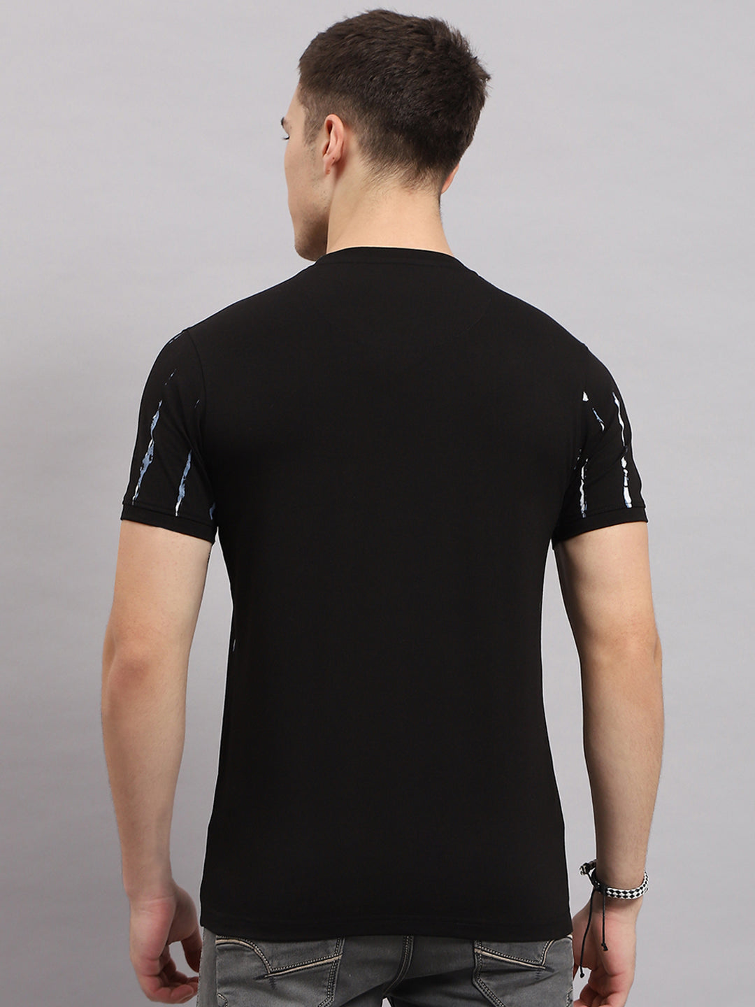 Men Black Printed Round Neck Half Sleeve T-Shirt