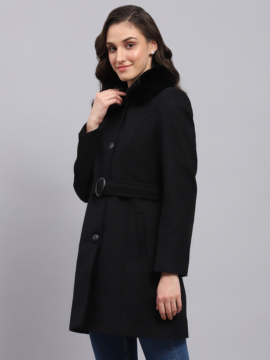 Women Black Solid Collar Full Sleeve Coat