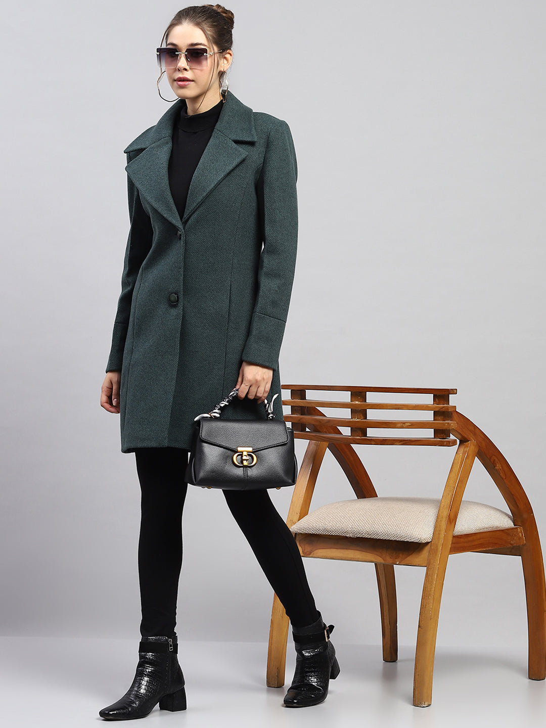 Women Green Self Design Notch lapel Collar Full Sleeve Coat