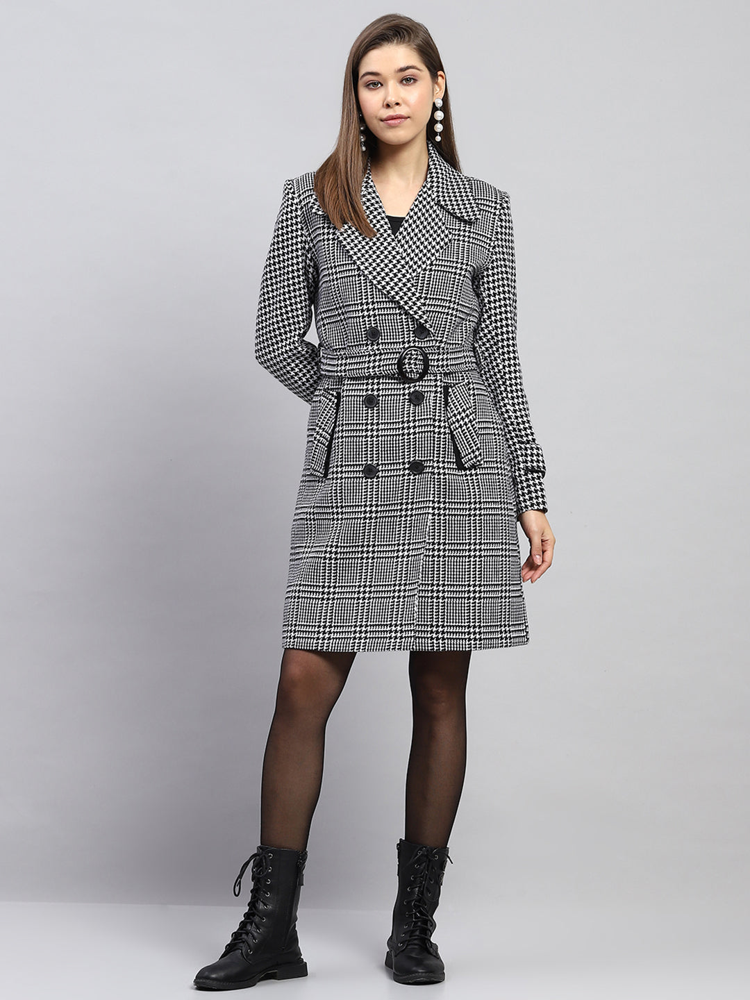 Women Black & White Check Notch lapel Collar Full Sleeve Coat