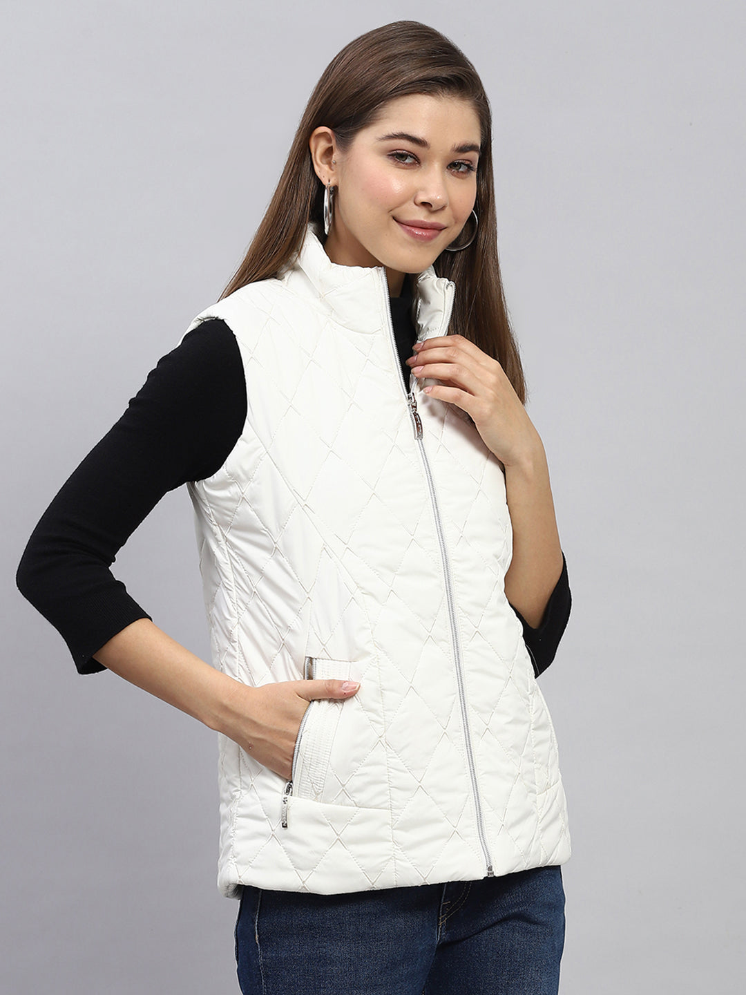 Women White Embroidered Mock Neck Sleeveless Jacket