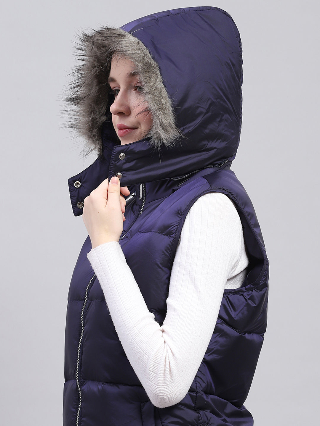 Women Blue Solid Detachable Hood Sleeveless Jacket