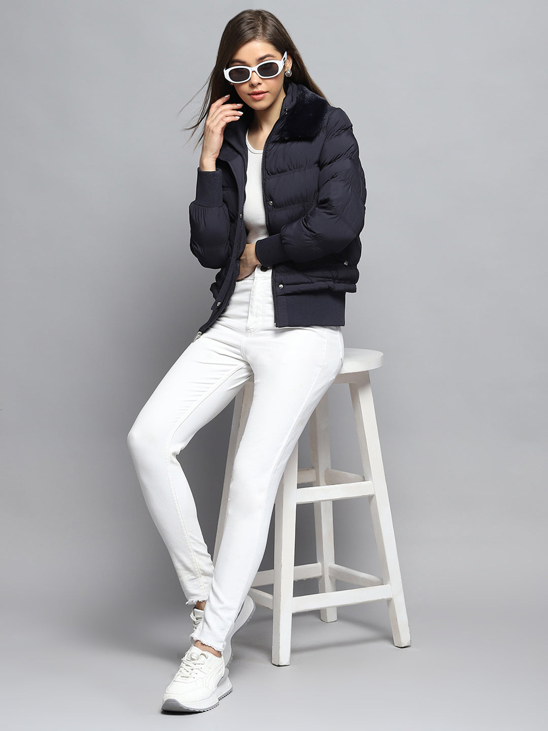 Women Navy Blue Self Design Collar Full Sleeve Jacket