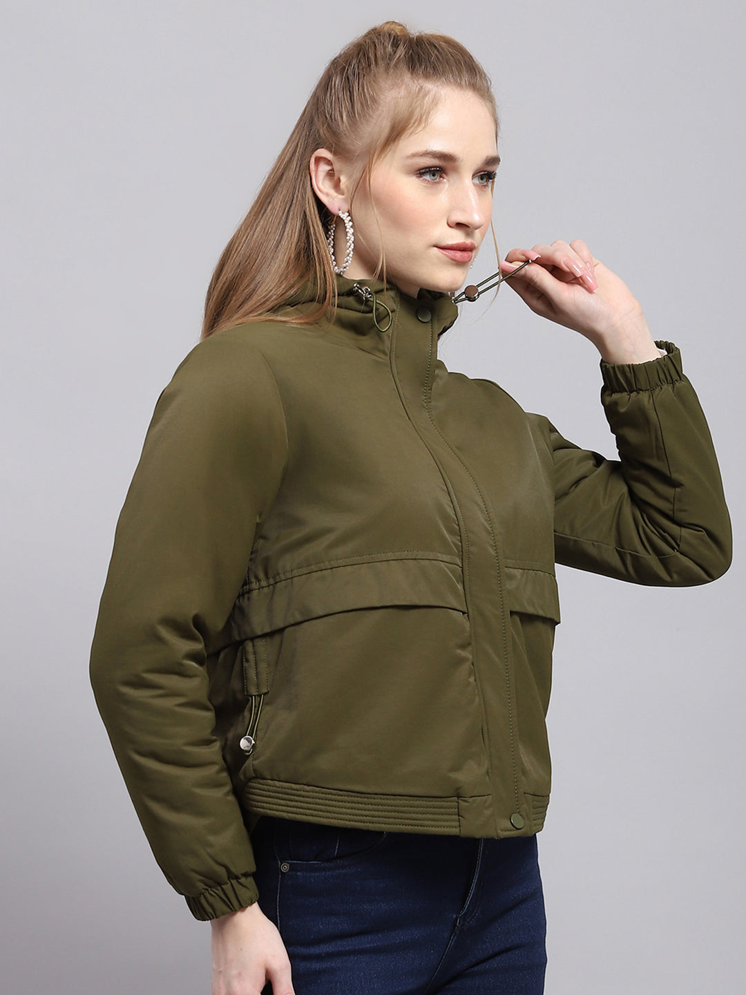 Women Green Solid Hooded Full Sleeve Jacket