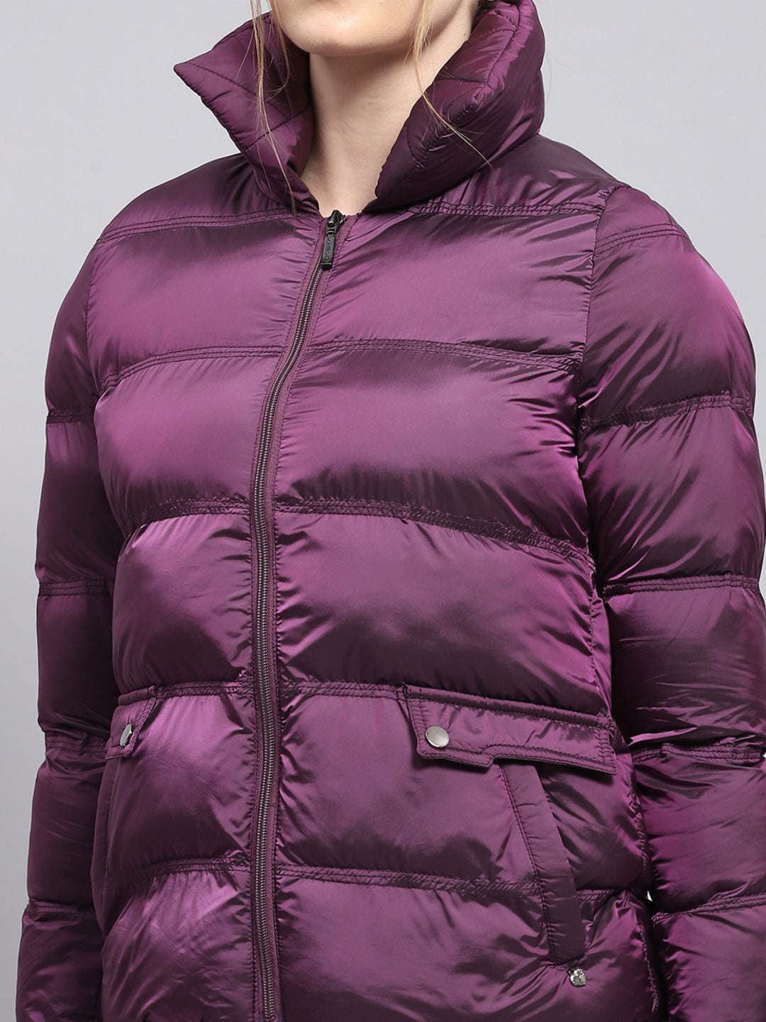 Women Purple Solid High Neck Full Sleeve Jacket