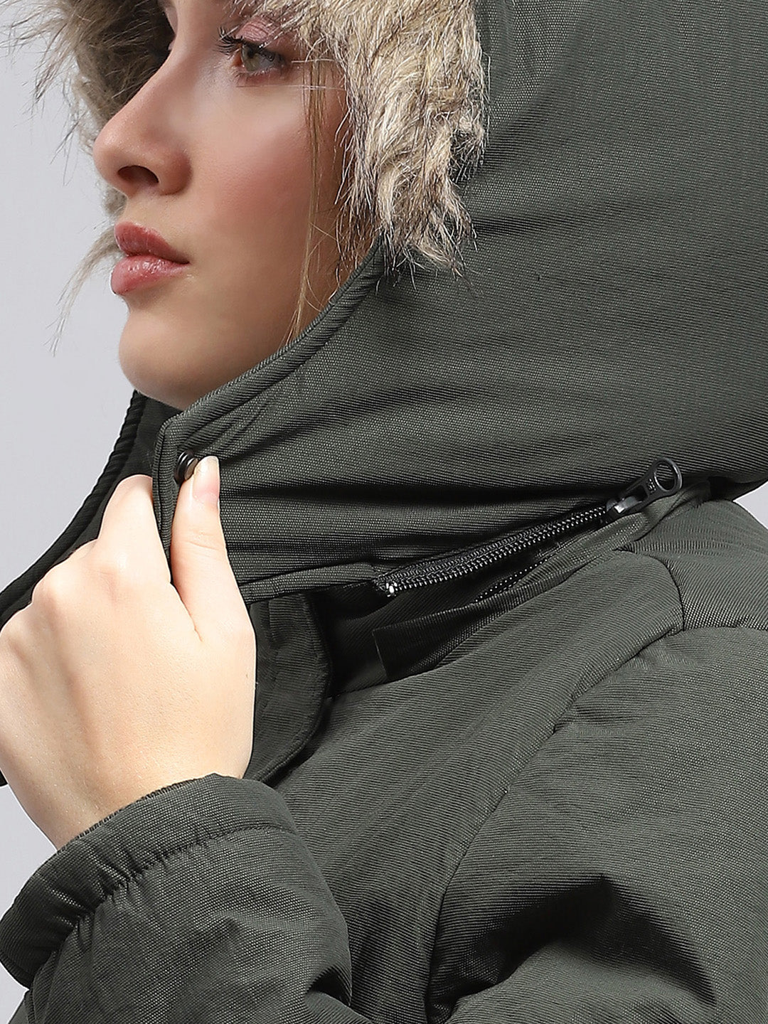 Women Green Solid Detachable Hood Full Sleeve Jacket