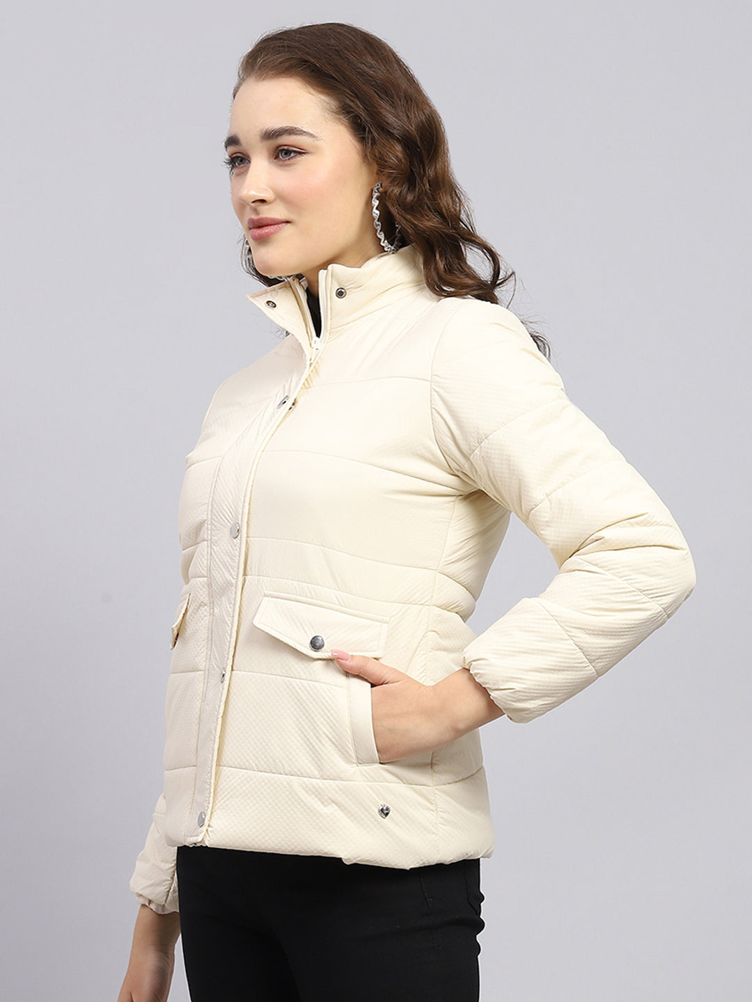 Women Cream Solid Mock Neck Full Sleeve Jacket