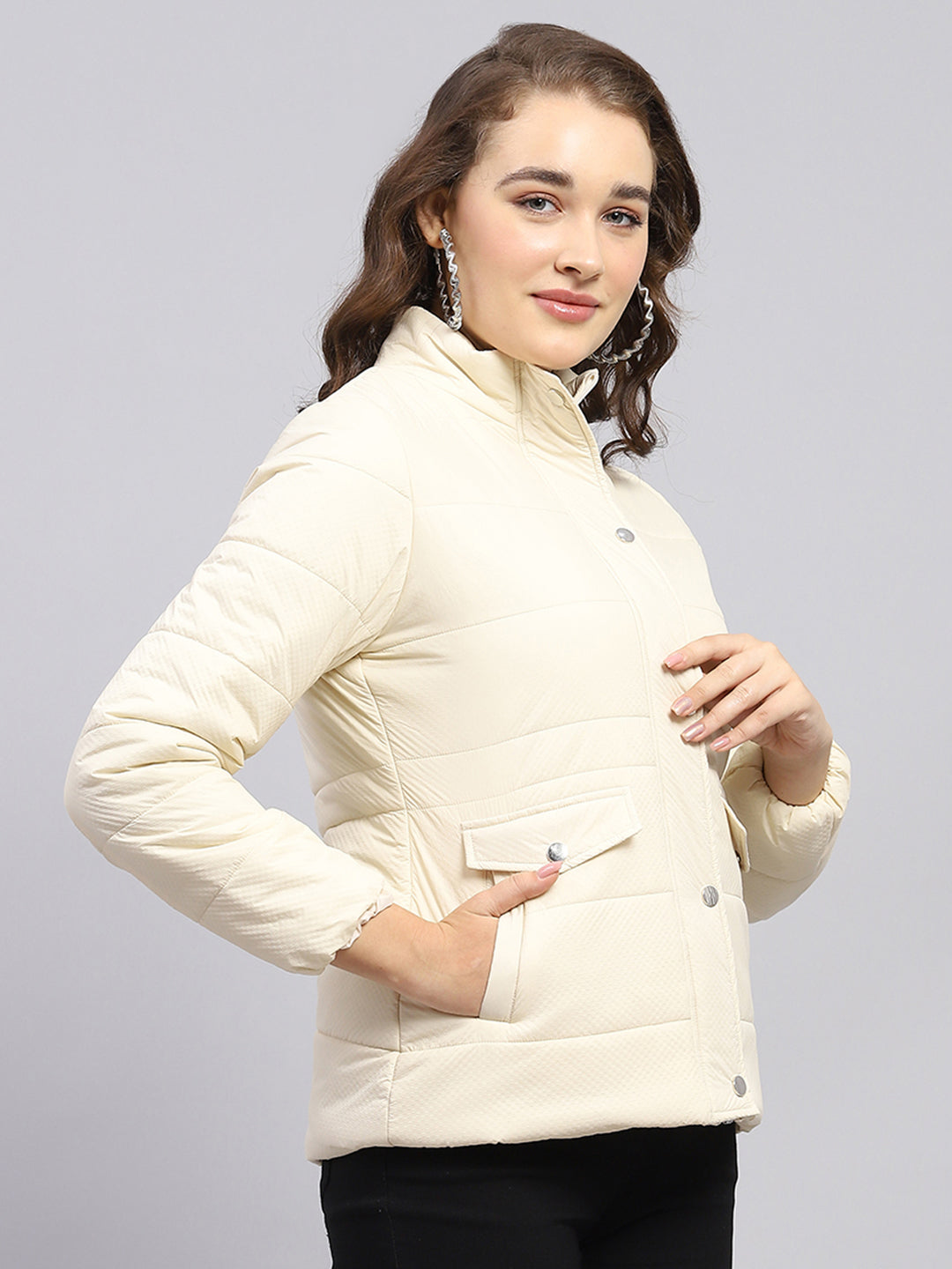 Women Cream Solid Mock Neck Full Sleeve Jacket