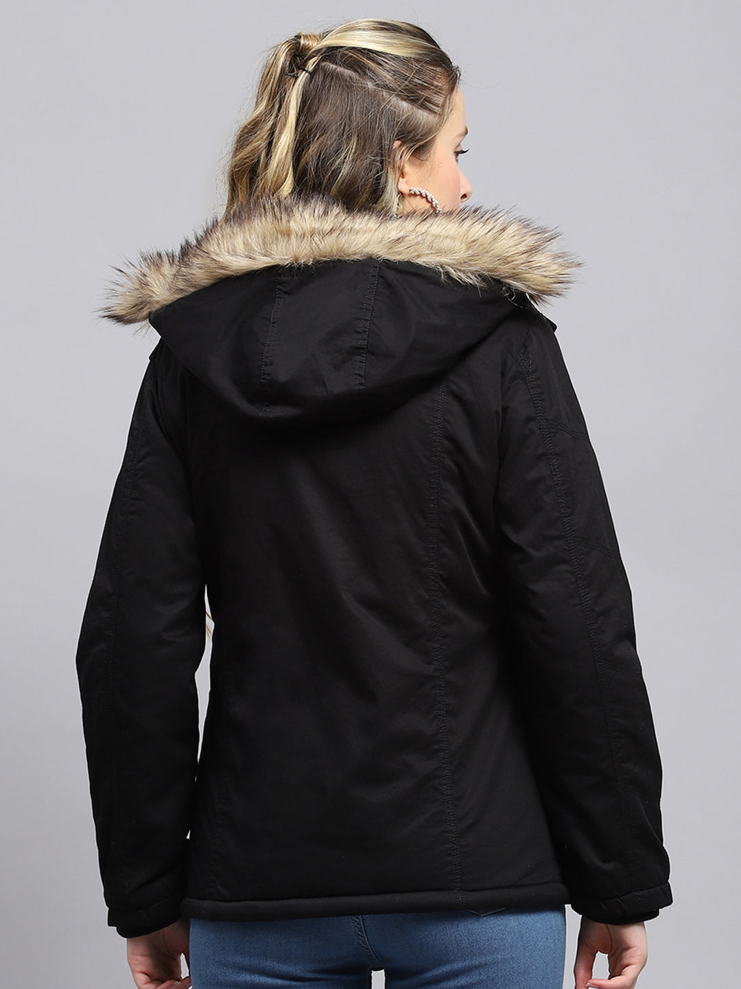 Women Black Solid Detachable Hood Full Sleeve Jacket