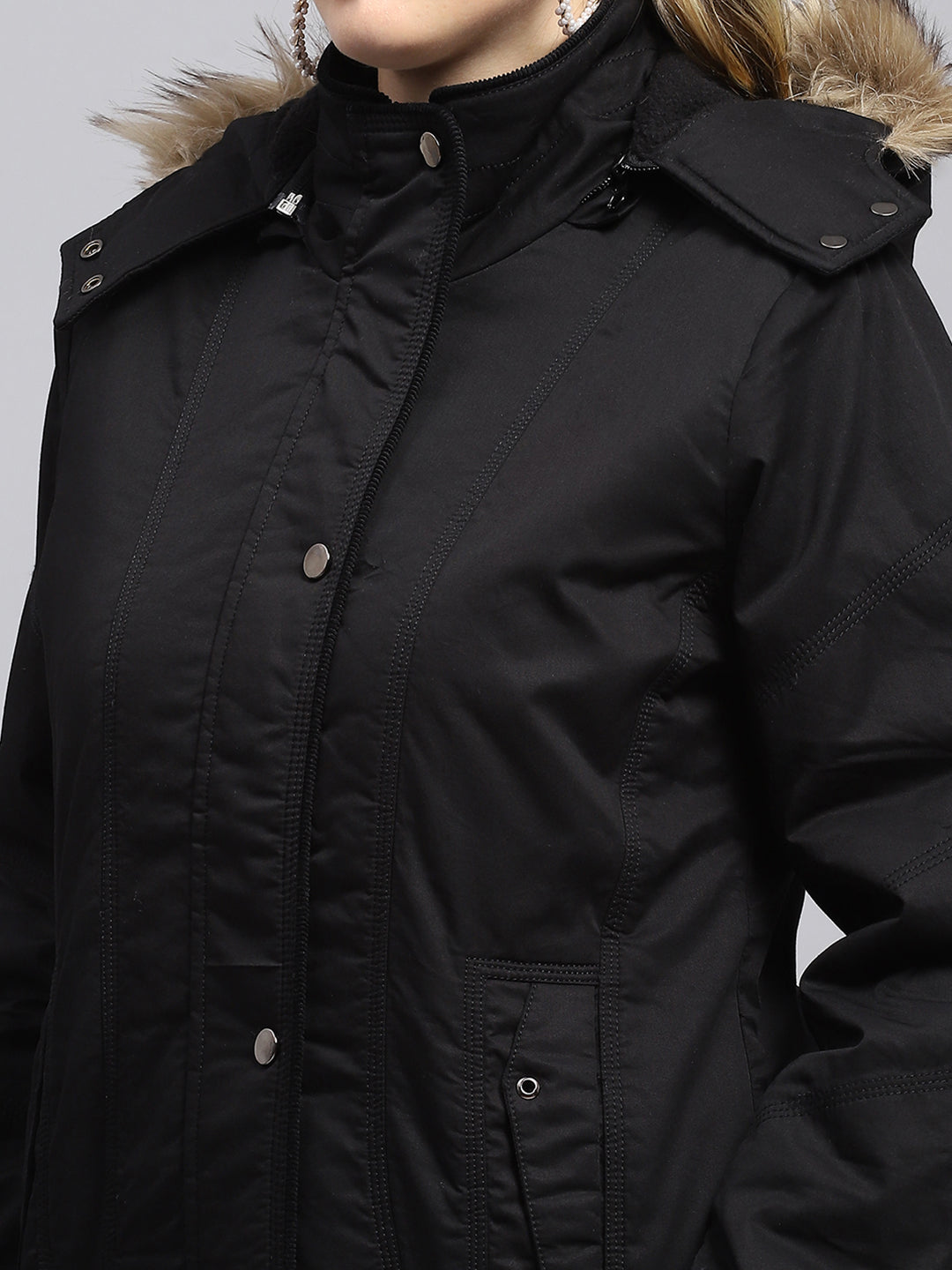 Women Black Solid Detachable Hood Full Sleeve Jacket