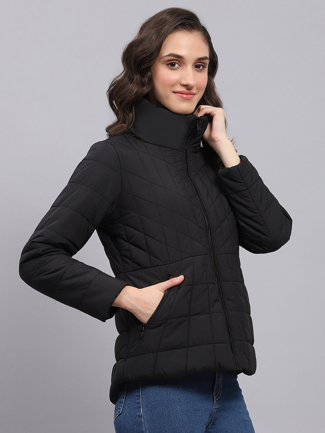 Women Black Solid High Neck Full Sleeve Jacket