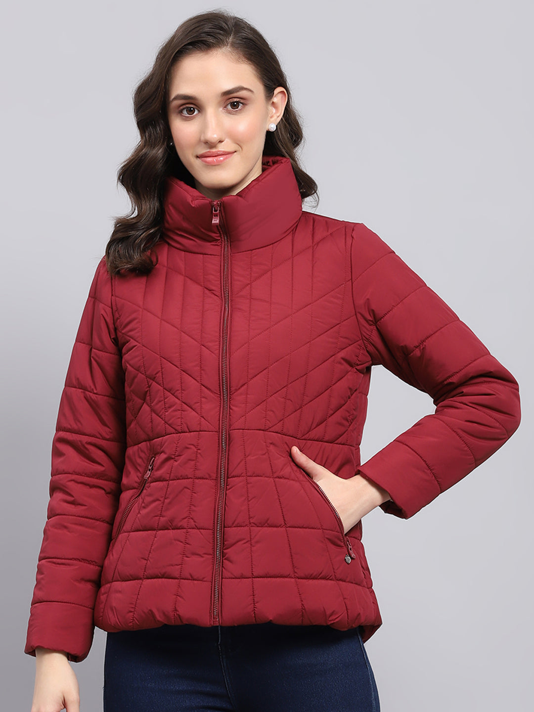 Women Maroon Solid High Neck Full Sleeve Jacket