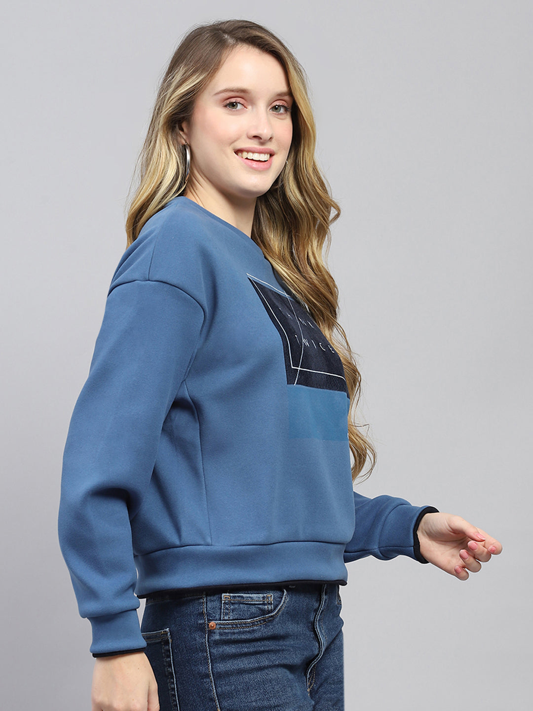 Women Blue Printed Round Neck Full Sleeve Sweatshirt