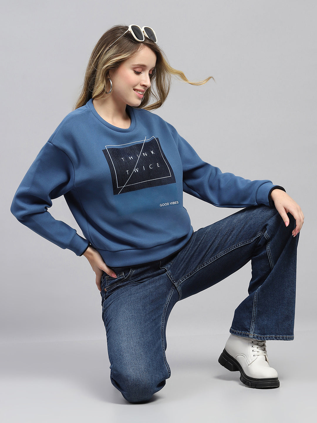 Women Blue Printed Round Neck Full Sleeve Sweatshirt