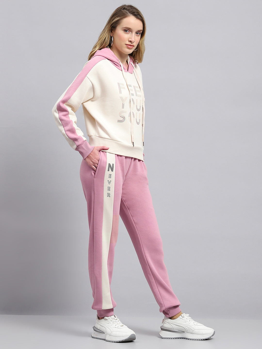 Women Pink Printed Hooded Full Sleeve Tracksuit