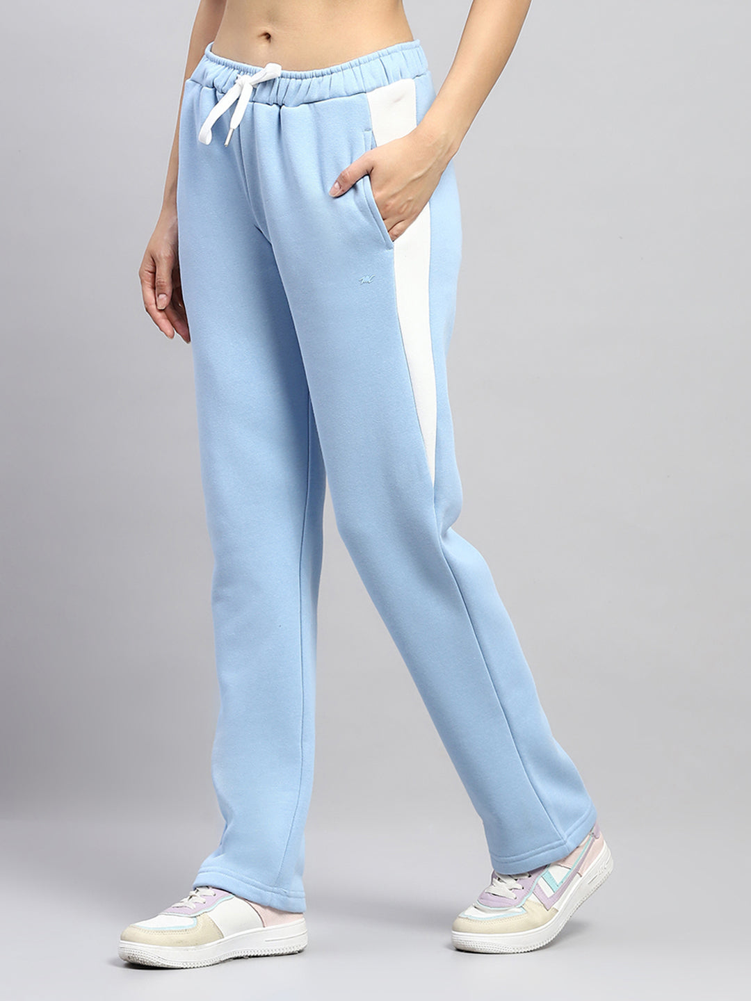 Women Sky Blue Solid Mock Neck Full Sleeve Tracksuit