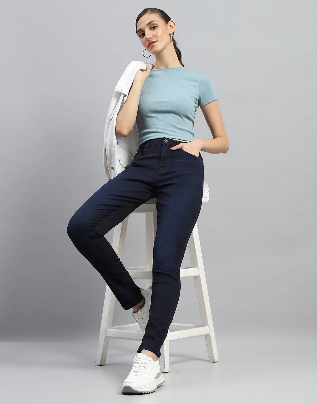 Women Navy Blue Solid Slim Fit Denim