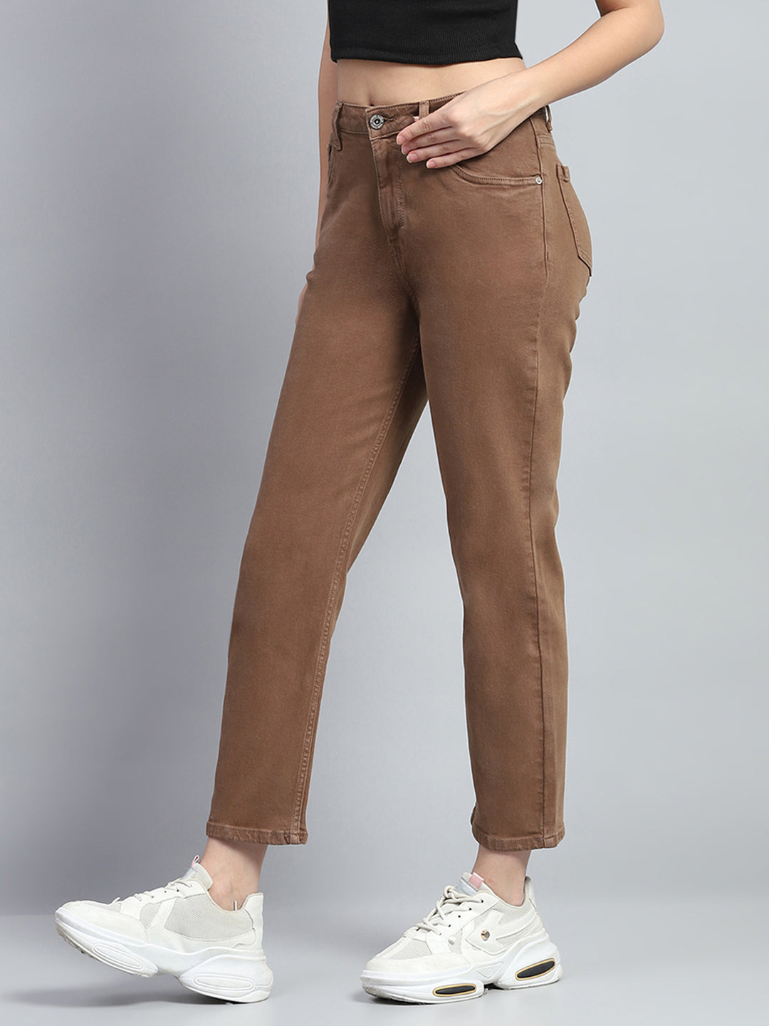 Women Brown Solid Slim Fit Denim