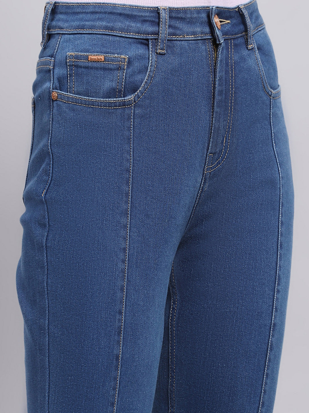 Women Blue Solid Straight Fit Denim