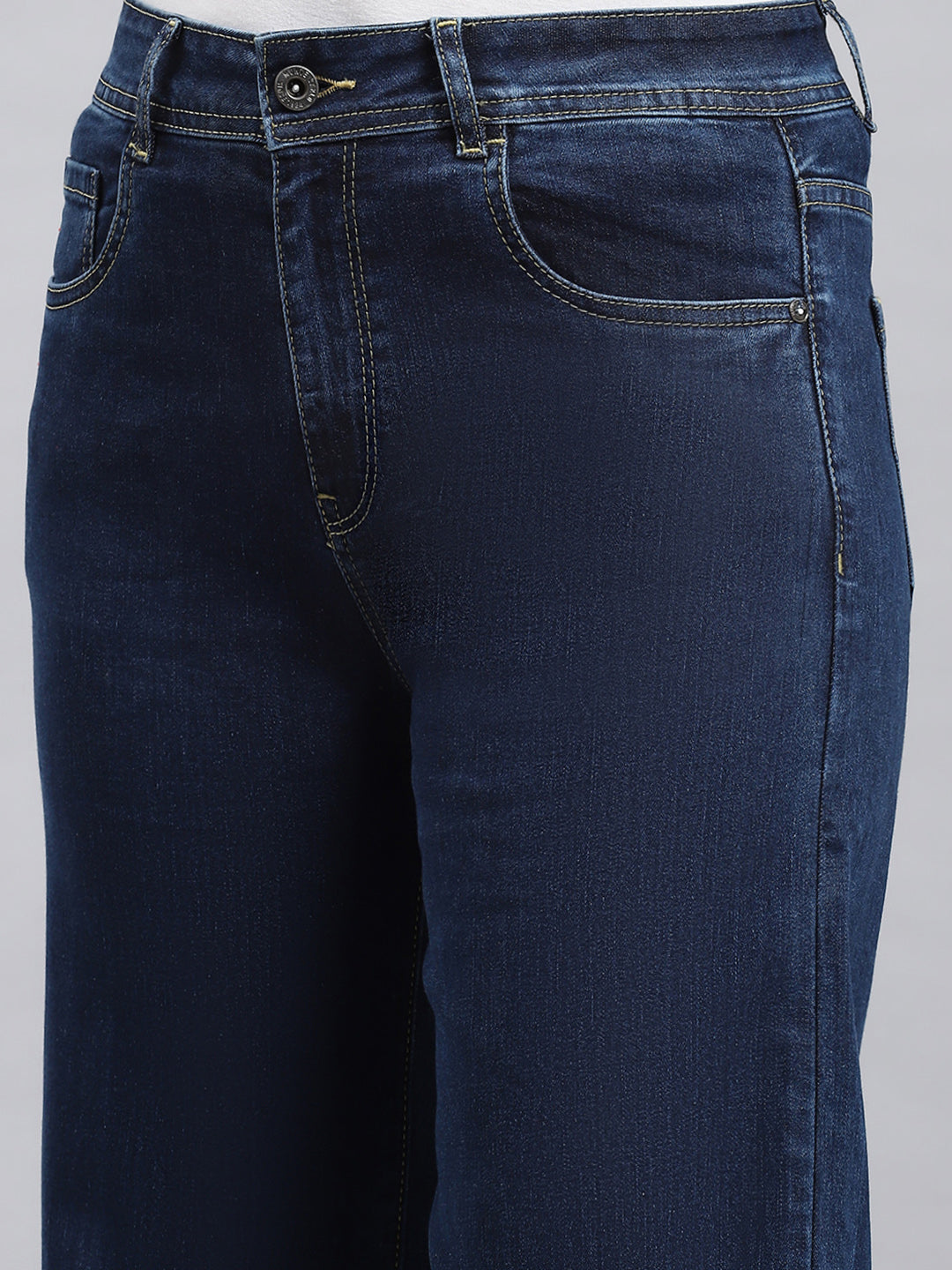 Women Blue Solid Regular Fit Denims