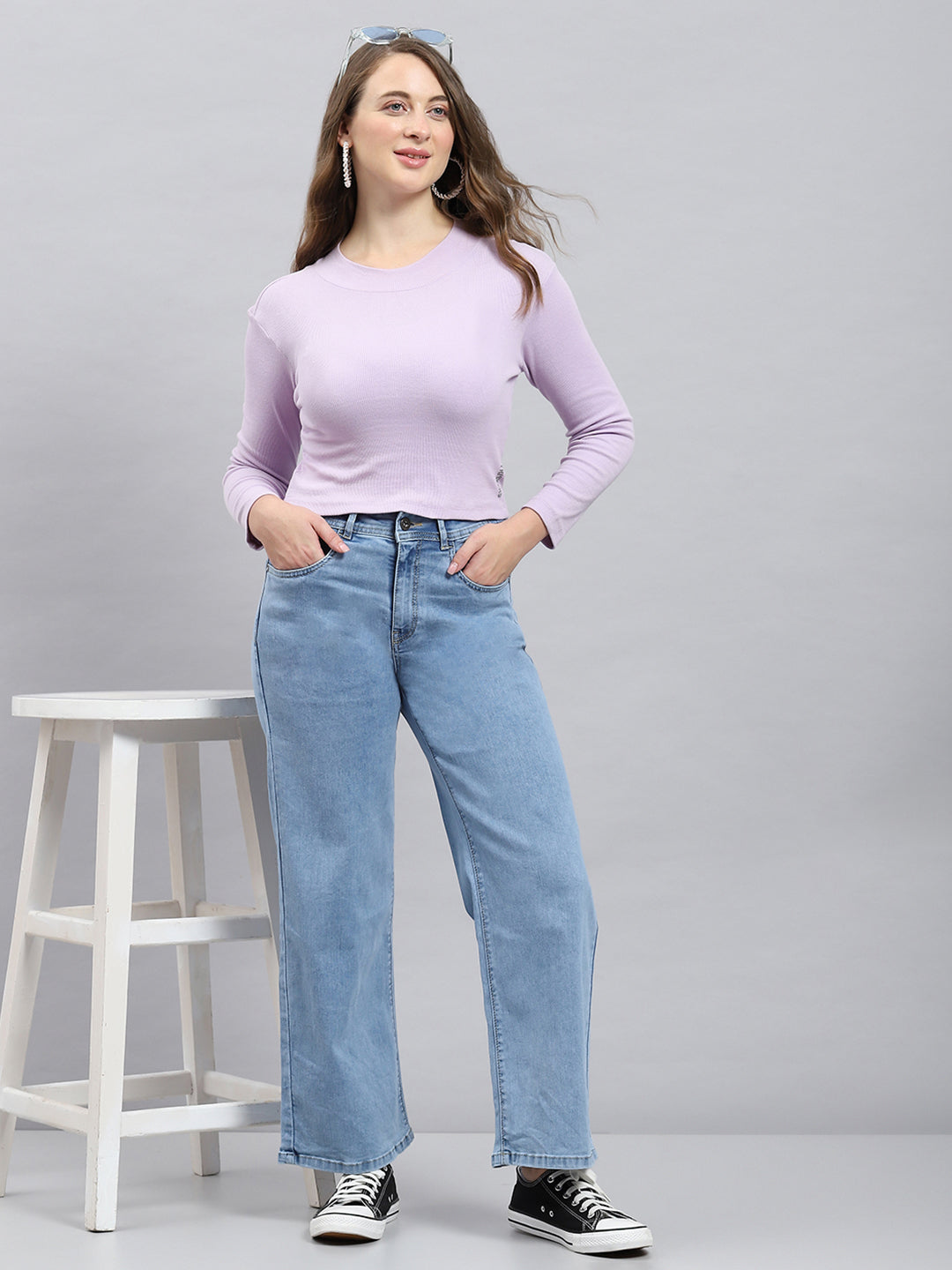 Women Blue Solid Regular Fit Denims