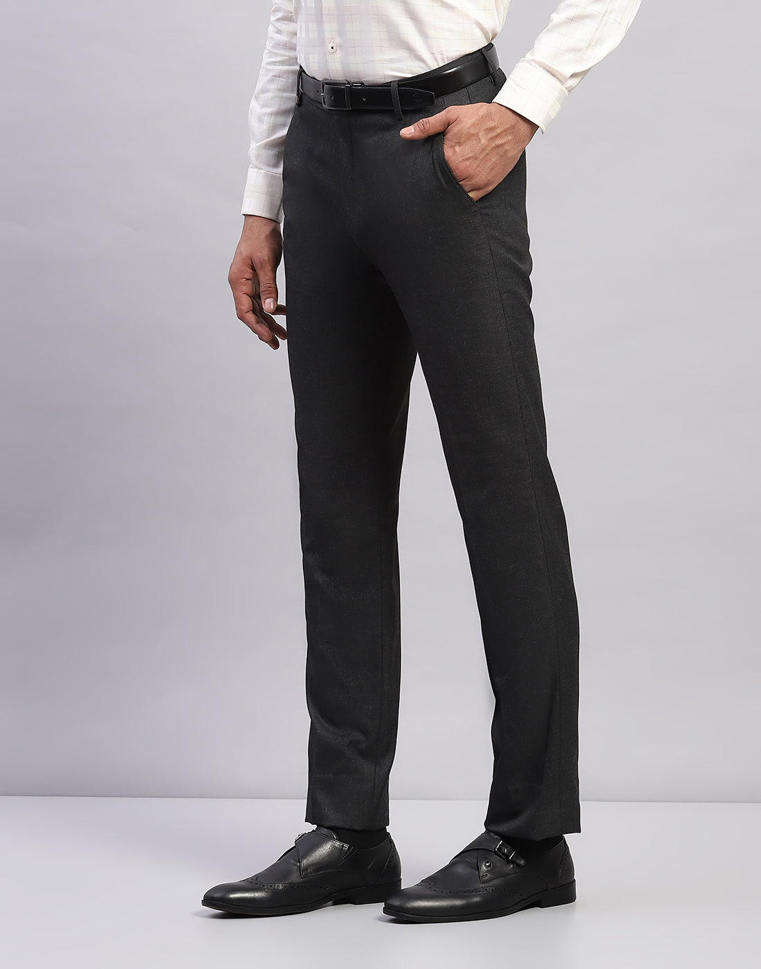 Men Grey Solid Smart Fit Trouser