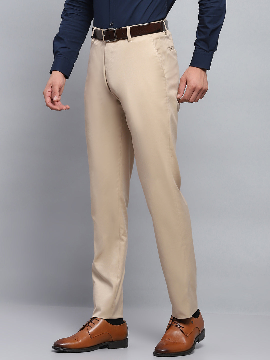 Men Beige Solid Smart Fit Trouser